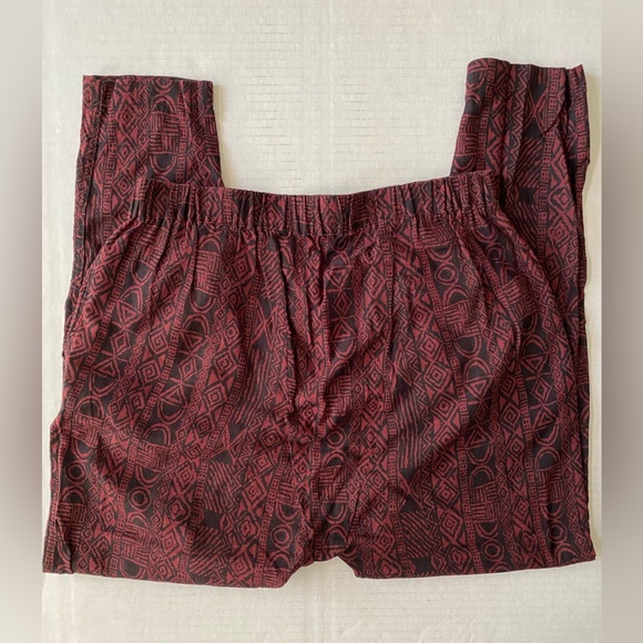 BDG Batik Print Burgundy and Black Harem Pant Size XS - Picture 12 of 16